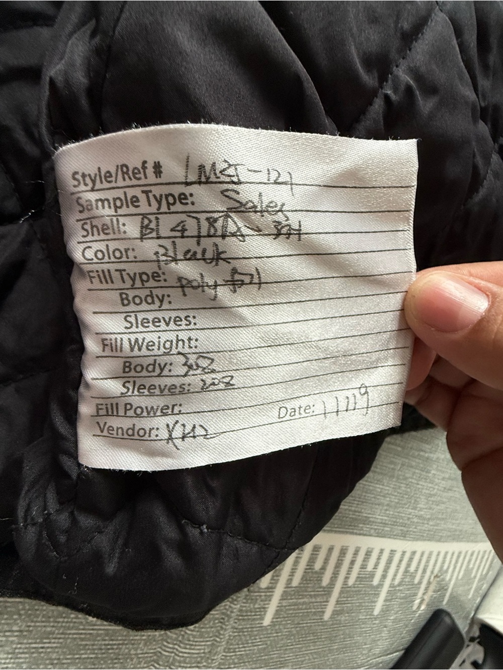 Levi’s Sales Sample Quilted Work Jacket – Men’s Medium - Picture 13 of 14